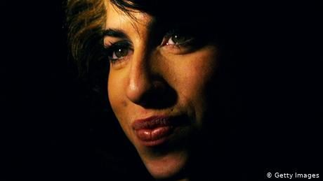 27-amy