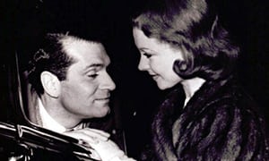 Laurence-Olivier-with-Viv-010