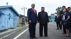 trump-kim-dmz